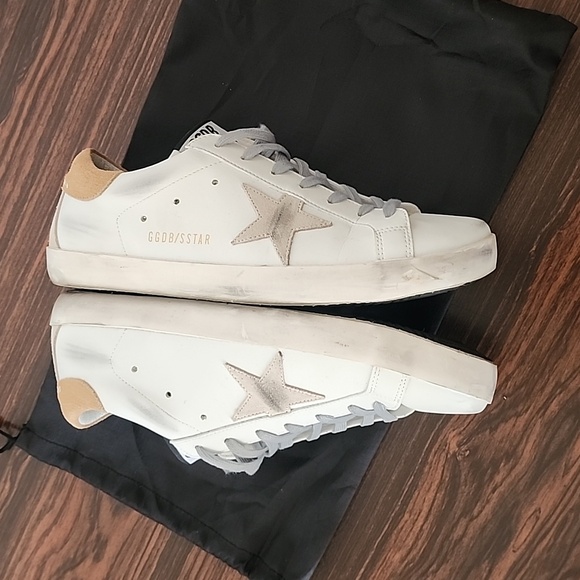 Distressed Dirty Scuffed White Leather Star Sneakers 42 10 Womens Gray Laces - Picture 8 of 17